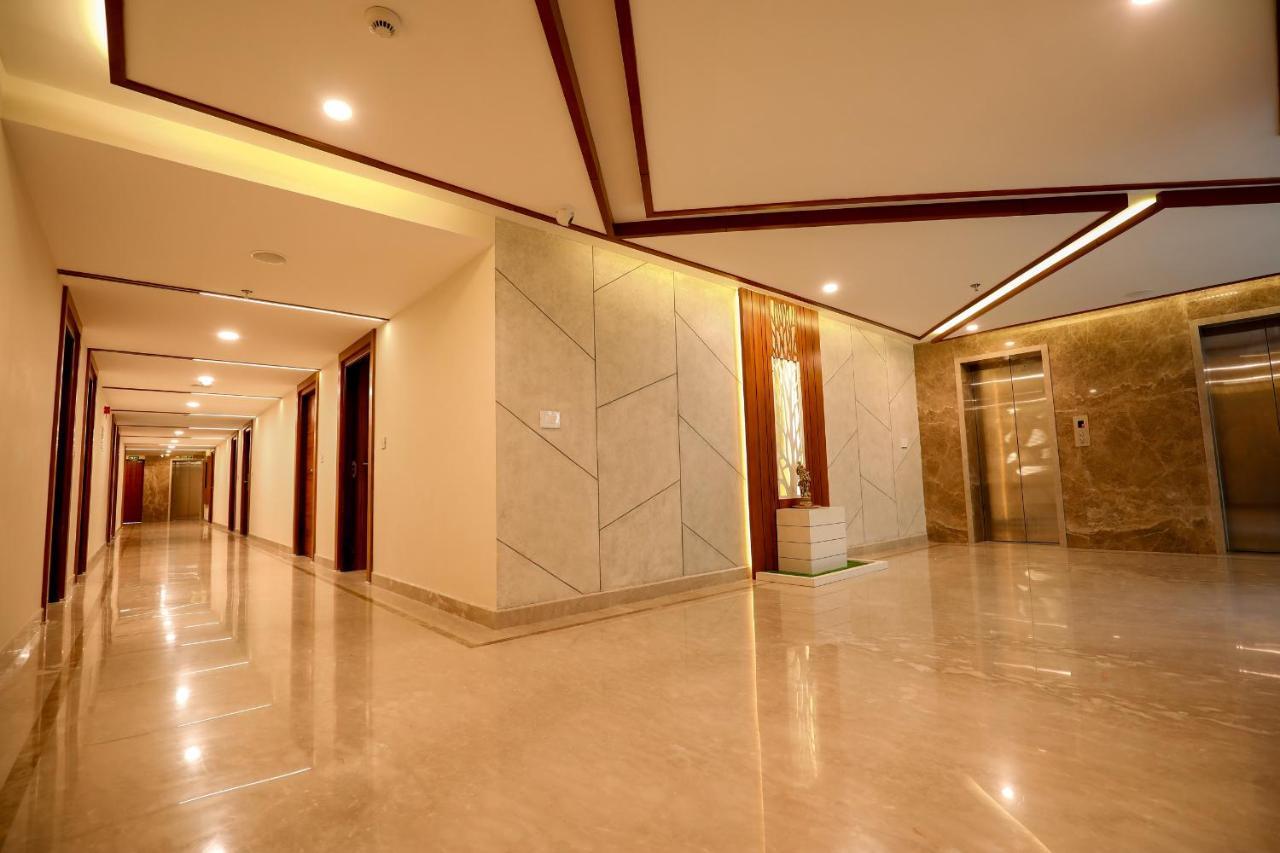 Krishnavalsam Regency Hotel Guruvayur Luaran gambar