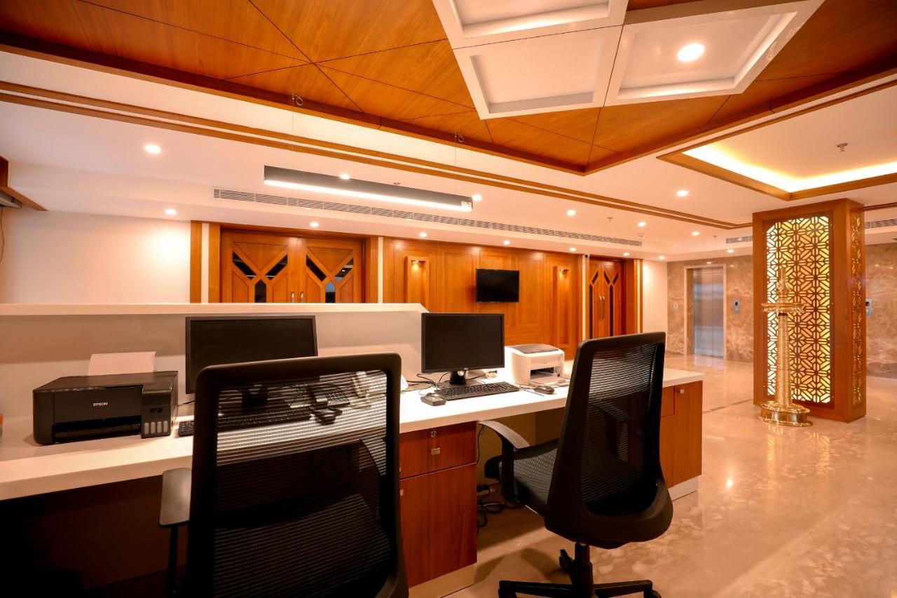 Krishnavalsam Regency Hotel Guruvayur Luaran gambar