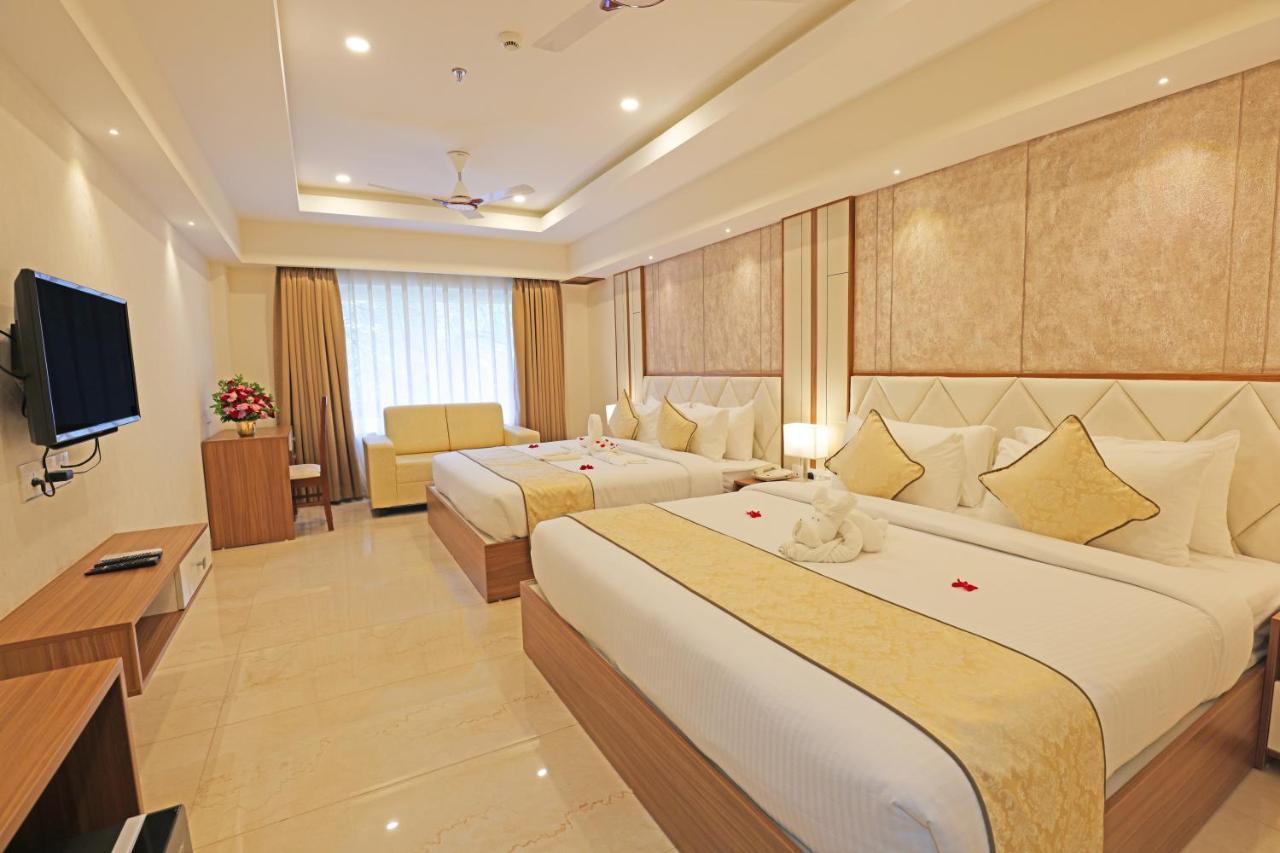 Krishnavalsam Regency Hotel Guruvayur Luaran gambar