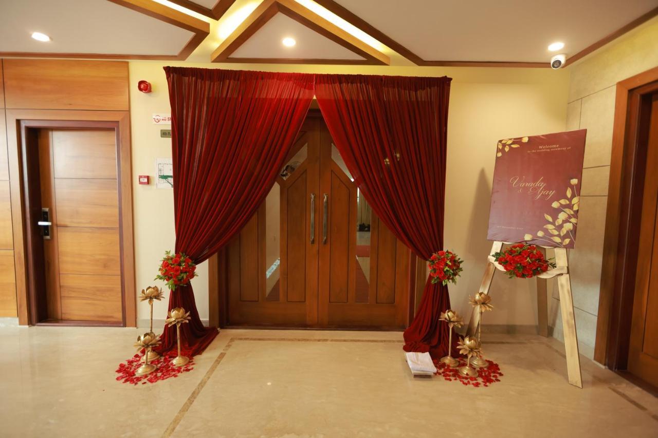 Krishnavalsam Regency Hotel Guruvayur Luaran gambar