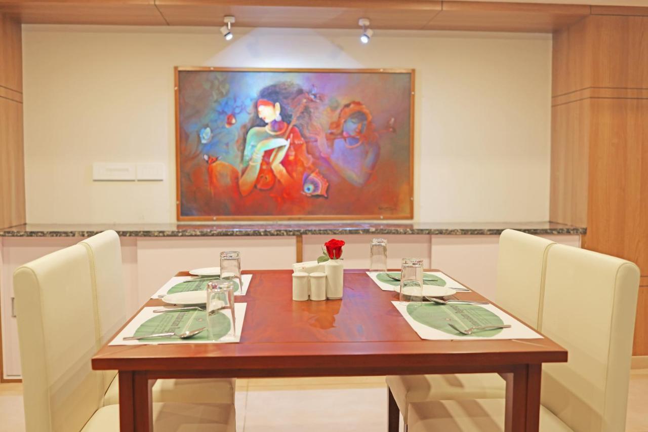 Krishnavalsam Regency Hotel Guruvayur Luaran gambar
